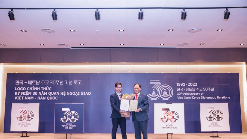 Công bố logo kỷ niệm 30 năm thiết lập quan hệ Việt Nam-Hàn Quốc